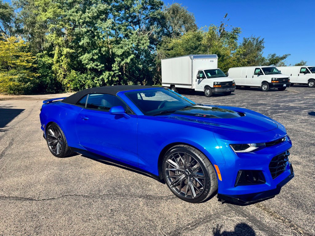 Used 2024 Chevrolet Camaro ZL1 RWD image 16