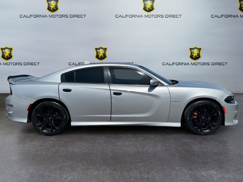 Used 2020 Dodge Charger R/T w/ Navigation & Travel Group RWD image 6