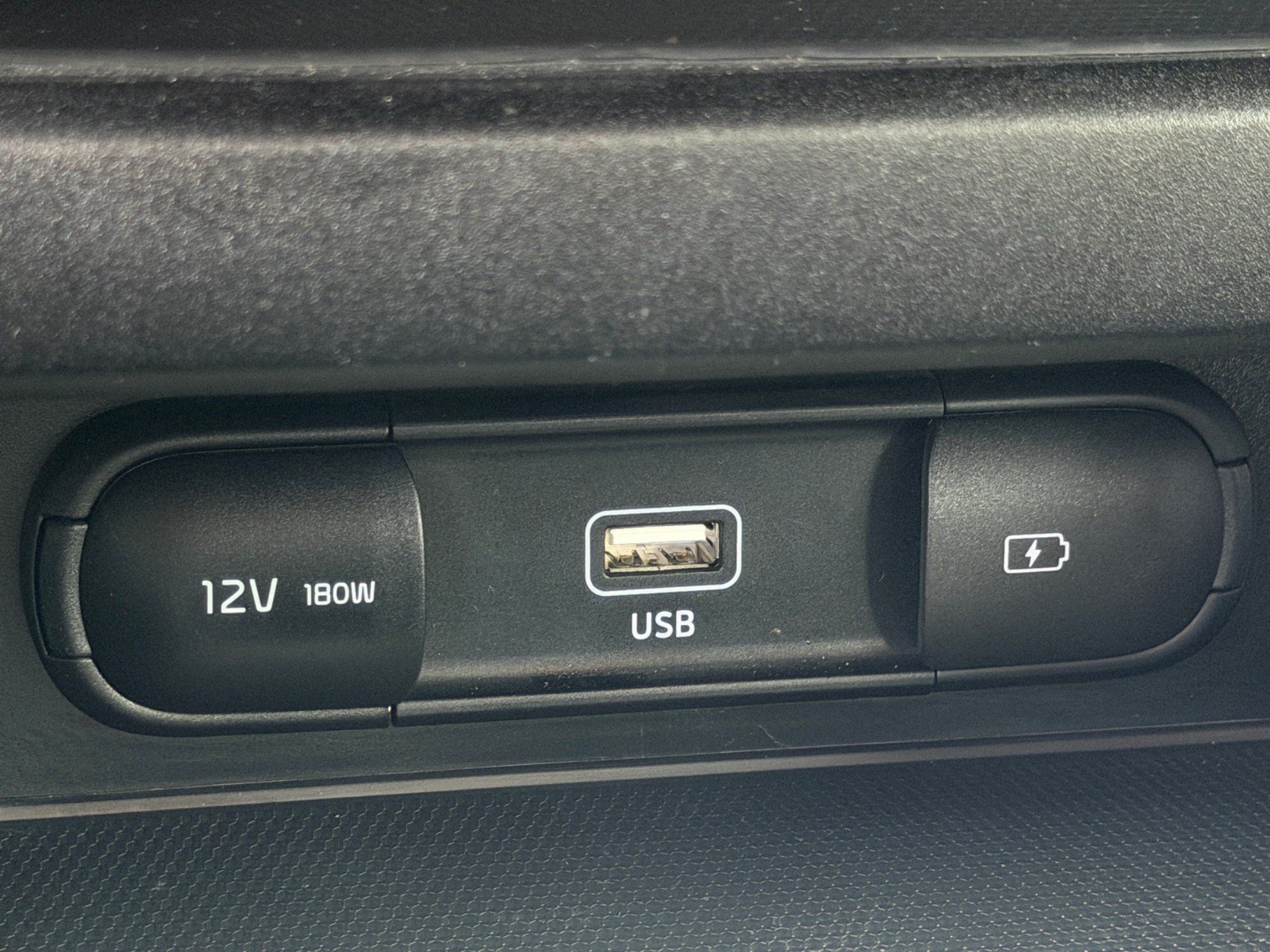 Used 2024 Kia Forte LXS FWD image 33