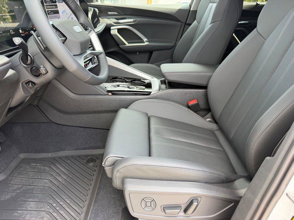 New 2026 Audi Q5 Premium Plus AWD/4WD image 10