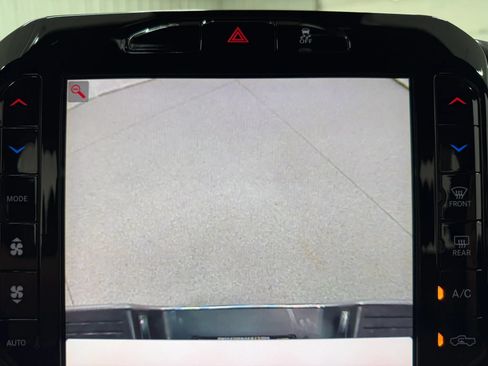 Used 2026 RAM 2500 Big Horn AWD/4WD image 24