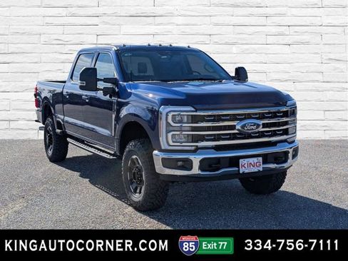 New 2026 Ford F250 XLT w/ XLT Premium Package AWD/4WD image 3