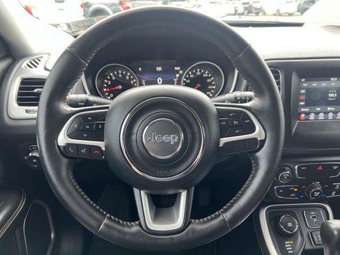 Used 2019 Jeep Compass Latitude w/ Popular Equipment Group AWD/4WD image 19