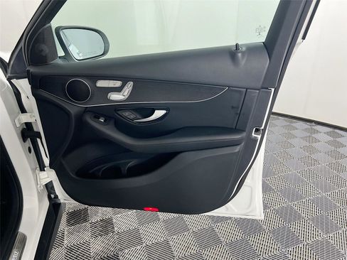 Certified 2022 Mercedes-Benz GLC 300 4MATIC image 26