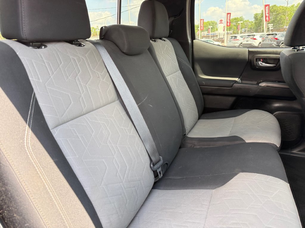 Certified 2023 Toyota Tacoma TRD Sport AWD/4WD image 21