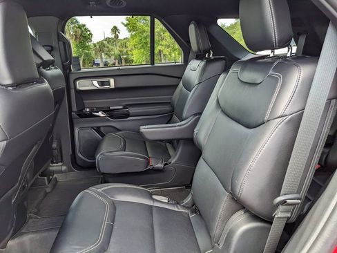 Used 2023 Ford Explorer ST w/ Equipment Group 401A image 18