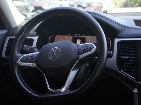 Used 2023 Volkswagen Atlas SEL AWD/4WD image 31