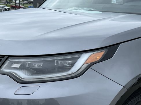 Certified 2023 Land Rover Discovery S R-Dynamic image 10