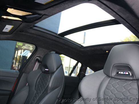 Used 2024 BMW X6 M Competition image 39