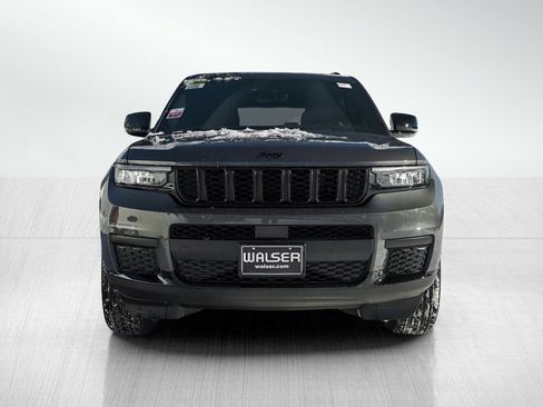 New 2025 Jeep Grand Cherokee L Altitude image 2