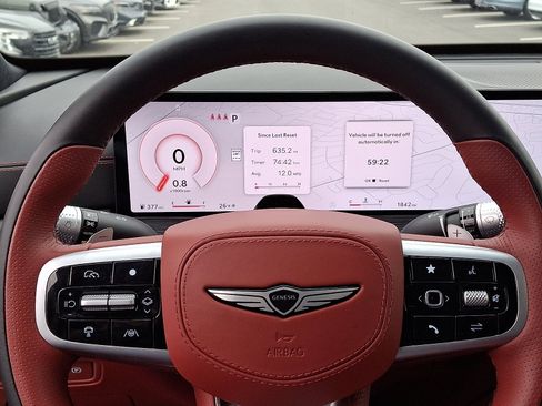 Certified 2025 Genesis GV80 3.5T image 25