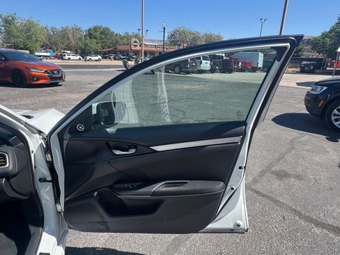 Used 2019 Honda Civic LX image 21