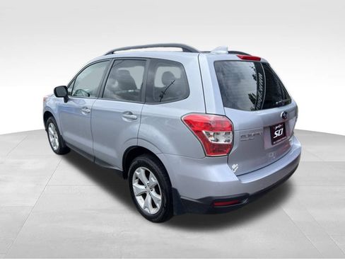 Used 2016 Subaru Forester 2.5i w/ Alloy Wheel Package AWD/4WD image 3