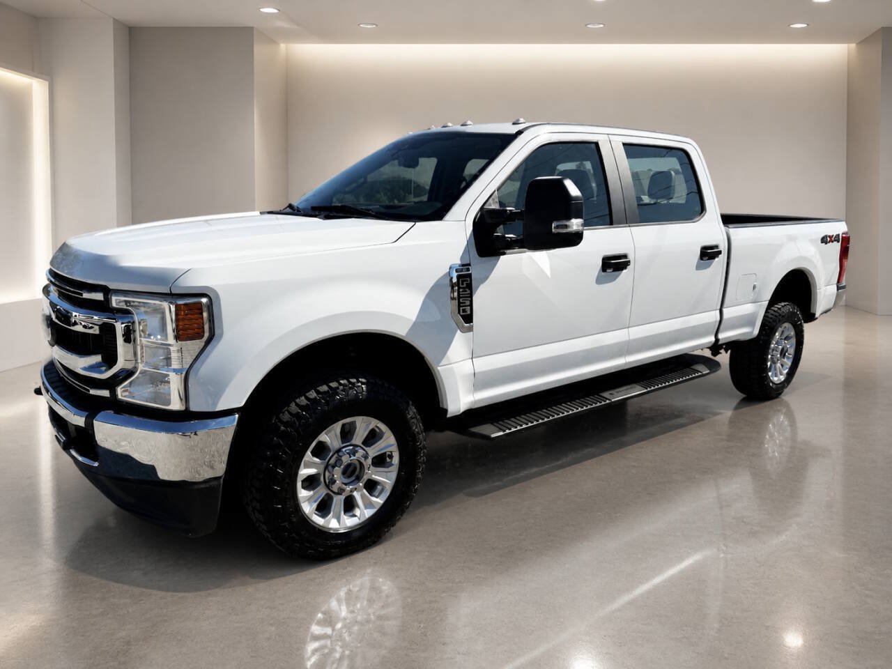 Used 2022 Ford F250 XL w/ STX Appearance Package AWD/4WD image 2
