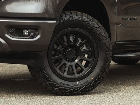 Used 2021 RAM 1500 Big Horn image 3