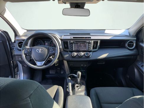 Used 2018 Toyota RAV4 LE w/ All Weather Liner Package AWD/4WD image 17