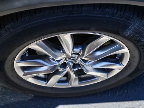 Used 2018 MAZDA CX-9 Touring w/ Touring Premium Package image 12