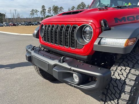 New 2026 Jeep Wrangler Unlimited Rubicon 392 w/ Quick Order Package 27X Moab AWD/4WD image 12