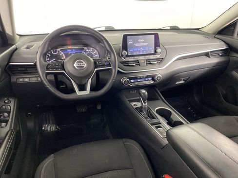 Used 2019 Nissan Altima 2.5 SV image 39
