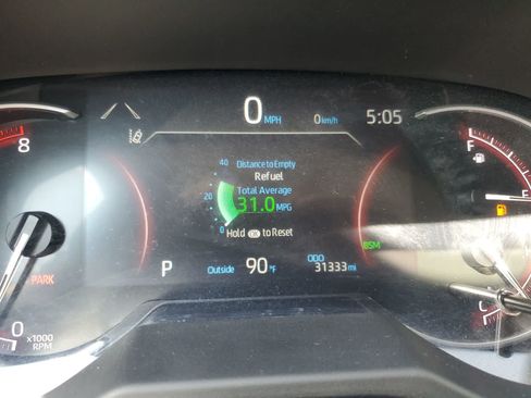 Used 2025 Toyota RAV4 XLE FWD image 15