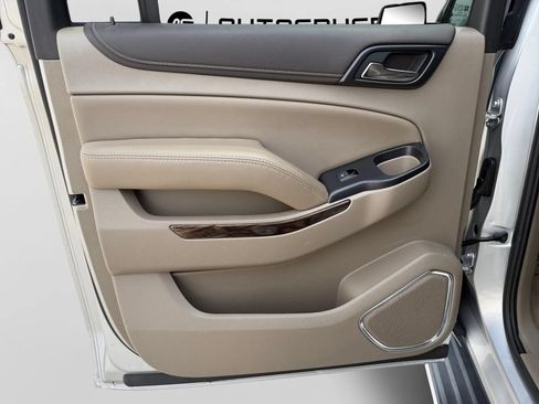Used 2019 GMC Yukon XL SLT w/ Open Road Package RWD image 25