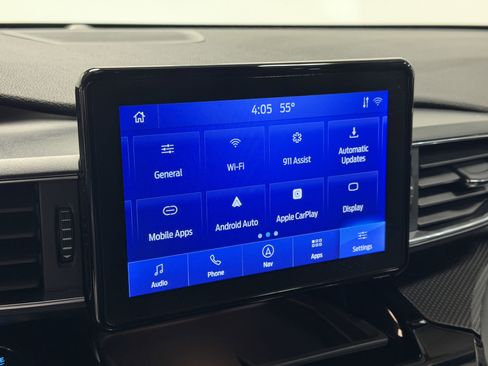 Used 2024 Ford Explorer ST-Line w/ Class IV Trailer Tow Package AWD/4WD image 9