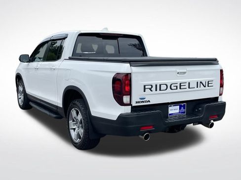 Certified 2025 Honda Ridgeline RTL image 4