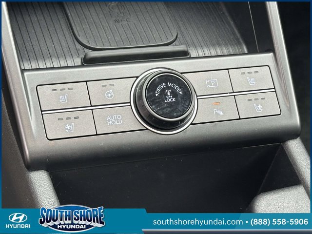 Certified 2024 Hyundai Kona Limited AWD/4WD image 35
