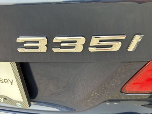 Used 2011 BMW 335i Convertible RWD image 15