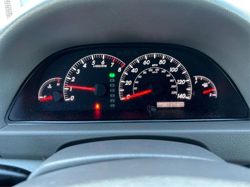 Used 2006 Toyota Camry LE image 16