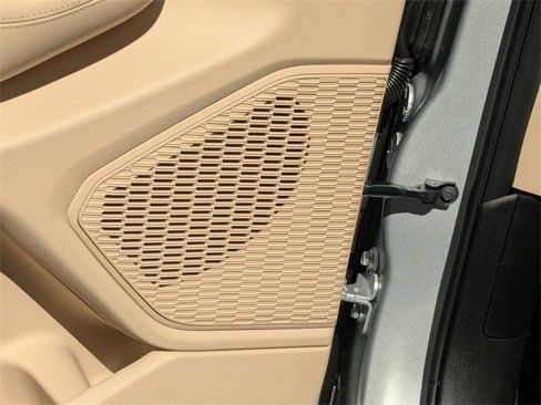 New 2025 Jeep Grand Cherokee Limited image 12