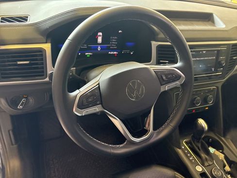 Used 2022 Volkswagen Atlas SE AWD/4WD image 15