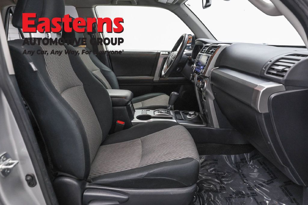 Used 2023 Toyota 4Runner SR5 AWD/4WD image 26
