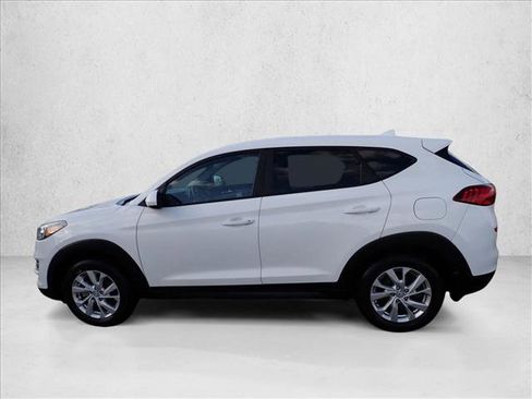 Used 2020 Hyundai Tucson SE image 2