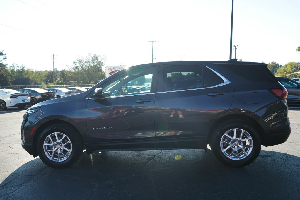 Used 2022 Chevrolet Equinox LT FWD image 24