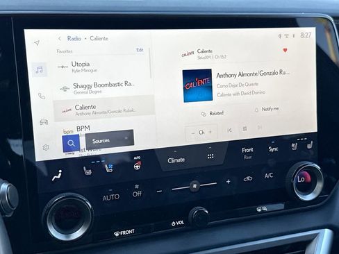 Used 2025 Lexus RX 350 Premium w/ Accessory Package (Z1) FWD image 23