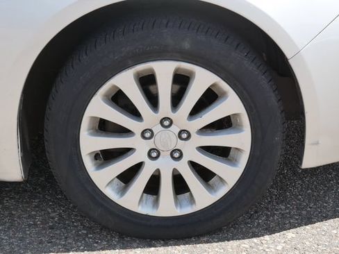 Used 2010 Subaru Impreza 2.5i Premium AWD/4WD image 9