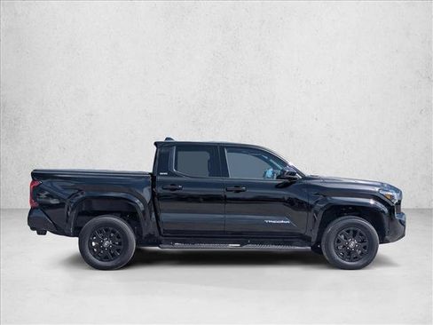 Used 2025 Toyota Tacoma SR5 RWD image 4