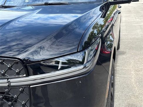 New 2025 Lincoln Navigator Reserve w/ Jet Appearance Package image 10