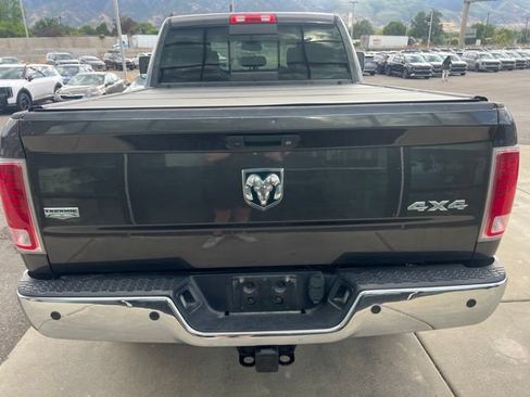 Used 2015 RAM 3500 Laramie w/ Convenience Group AWD/4WD image 4