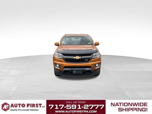 Used 2017 Chevrolet Colorado Z71 AWD/4WD image 2
