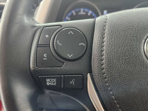 Used 2018 Toyota RAV4 Adventure AWD/4WD image 23