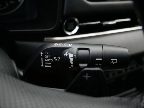 Used 2025 Mitsubishi Outlander SE AWD/4WD image 21
