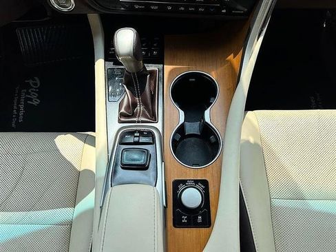 Used 2019 Lexus RX 350 AWD w/ Navigation Package image 36