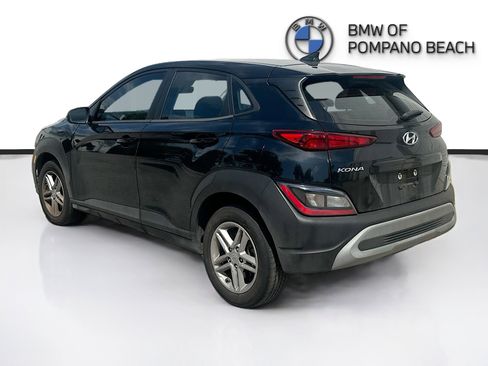 Used 2023 Hyundai Kona SE image 5