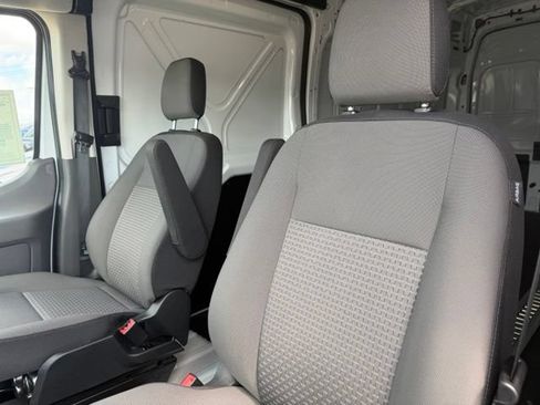 Used 2026 Ford Transit 250 148 High Roof Extended RWD image 10