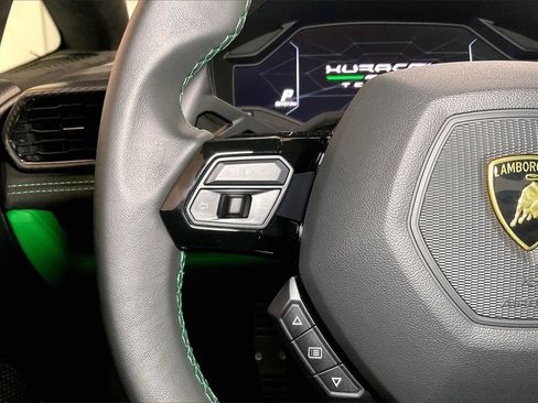 Used 2023 Lamborghini Huracan Tecnica image 23