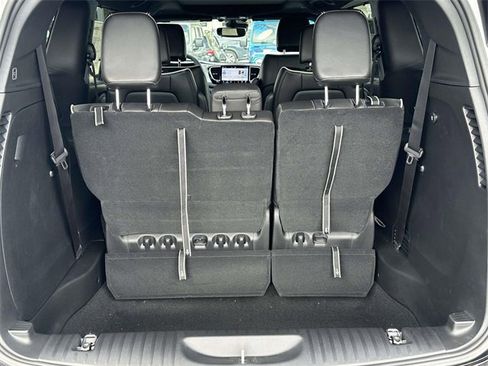 New 2026 Chrysler Pacifica Limited w/ S Appearance Package image 20