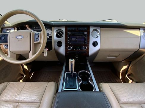 Used 2013 Ford Expedition XLT RWD image 15