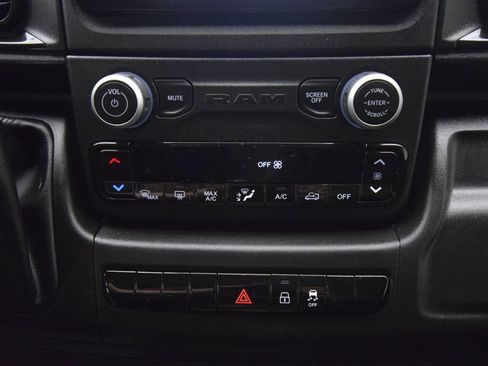 Used 2023 RAM ProMaster 2500 FWD image 28